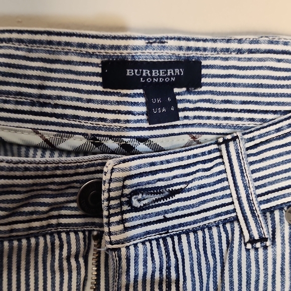 BURBERRY Nautical Authentic Y2K  Women Shorts - Picture 2 of 4